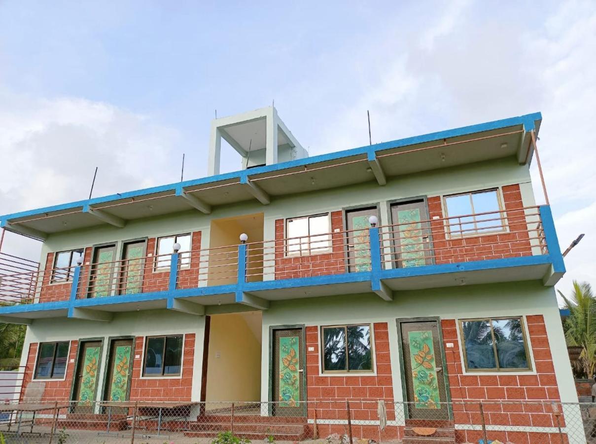 Shree Vighnaharta Cottage Alībāg Zewnętrze zdjęcie
