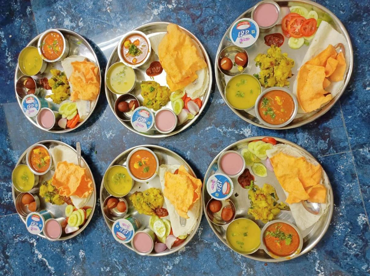 Shree Vighnaharta Cottage Alībāg Zewnętrze zdjęcie